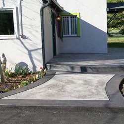 Mill Creek Designs - Stamped Concrete Border