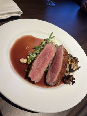 Parker's Bistro by null