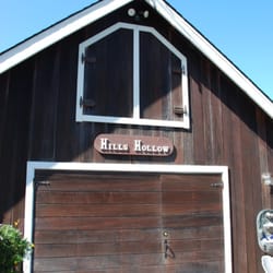 The Hayloft at Hills Hollow