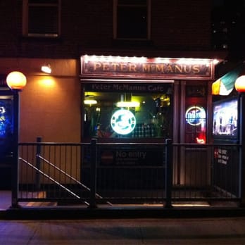 Peter McManus Cafe - Cafes Near Me - New York, New York