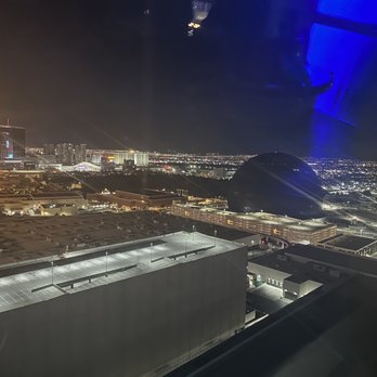 The High Roller - Amusement Parks Near Me - Las Vegas, Nevada