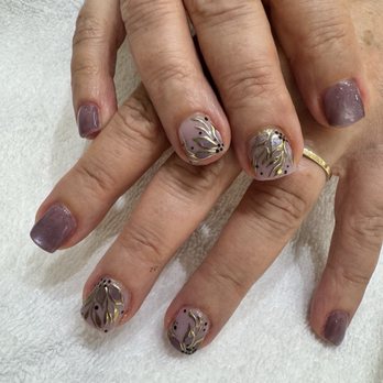 Fantasy Nails & Spa - Nail Salons Near Me - Bound Brook, New Jersey