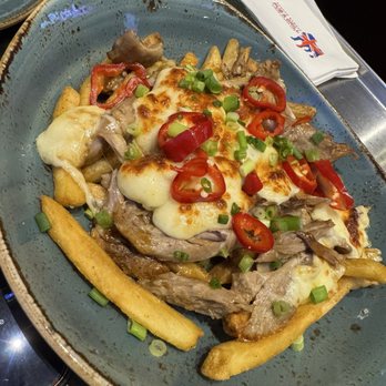 Gordon Ramsay Pub & Grill - Duck poutine - Pubs Near Me - Atlantic City, New Jersey Gordon Ramsay Pub & Grill - Duck poutine - Pubs Near Me - Atlantic City, New Jersey