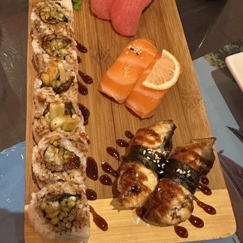 BNK Thai & Sushi - Sushi - Japanese Near Me - Elmhurst, Illinois