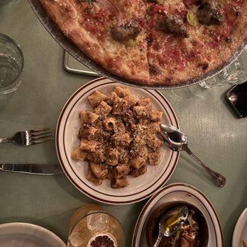 Tiny Champions - Fennel sausage pizza & Rigatoni - Pizza Near Me - Houston, Texas