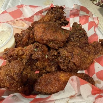 Renaldo's Culinary Experience - Wings (Mumbo) - American Near Me - Charlotte, North Carolina Renaldo's Culinary Experience - Wings (Mumbo) - American Near Me - Charlotte, North Carolina