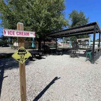 Chitos Ice Cream - Cute seating/patio area - Desserts Near Me - Port Arthur, Texas Chitos Ice Cream - Cute seating/patio area - Desserts Near Me - Port Arthur, Texas