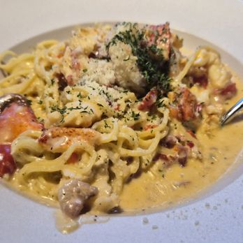 Stäge Kitchen & Bar - Shrimp and crab pasta - Seafood Near Me - Peachtree Corners, Georgia Stäge Kitchen & Bar - Shrimp and crab pasta - Seafood Near Me - Peachtree Corners, Georgia