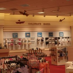 Von Maur - Jan 2023.