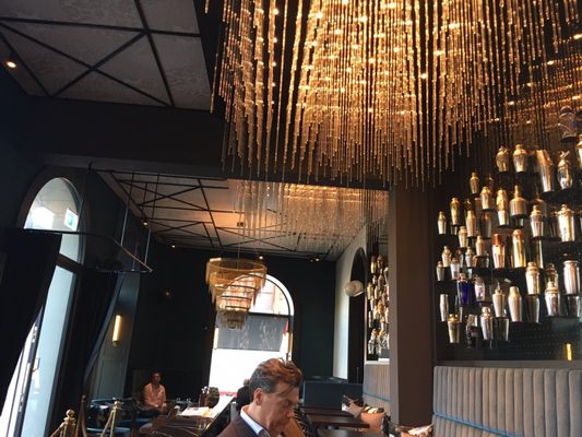 Bar am Wasser by null