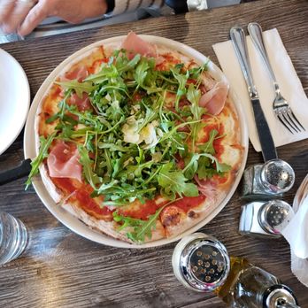 Pazzi Di Pizza - Arugula and prosciutto pizza     AWESOME - Italian Near Me - Park Ridge, Illinois