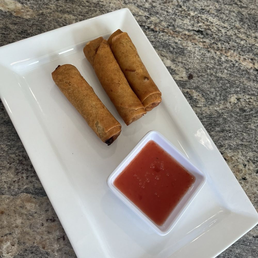 Pad Thai - Egg rolls - Thai Near Me - Fort Smith, Arkansas Pad Thai - Egg rolls - Thai Near Me - Fort Smith, Arkansas
