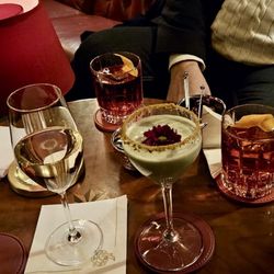 Jahreszeiten Bar