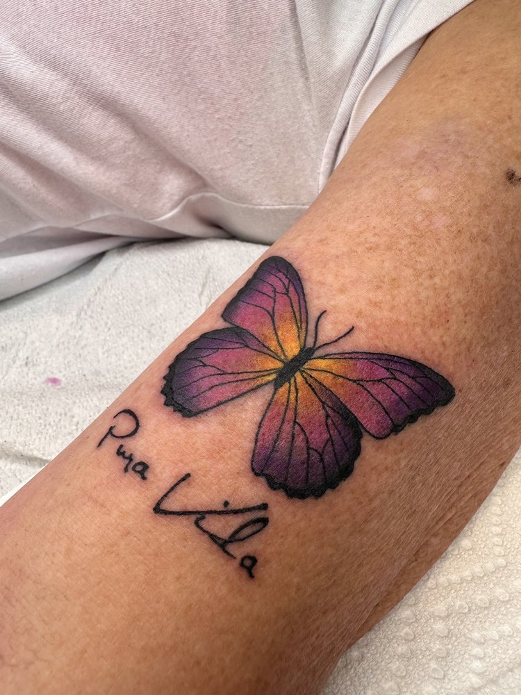 Classic Touch Tattoos Logo