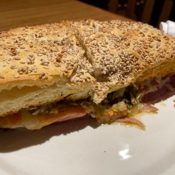 Giorlando's Restaurant - Muffuletta - Italian Near Me - Metairie, Louisiana