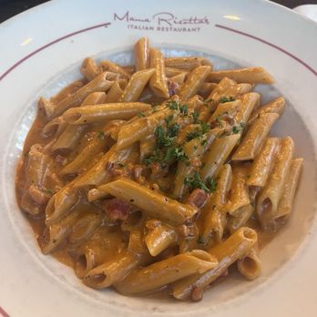 Mama Ricotta's - Penne Alla Vodka - Dinner - Italian Near Me - Charlotte, North Carolina