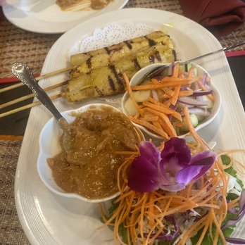 Thonglor Thai Bistro - Chicken satay - Thai Near Me - San Mateo, California Thonglor Thai Bistro - Chicken satay - Thai Near Me - San Mateo, California