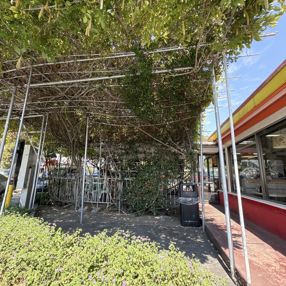 Johnny's Burger - Patio area - Burgers Near Me - Riverside, California Johnny's Burger - Patio area - Burgers Near Me - Riverside, California