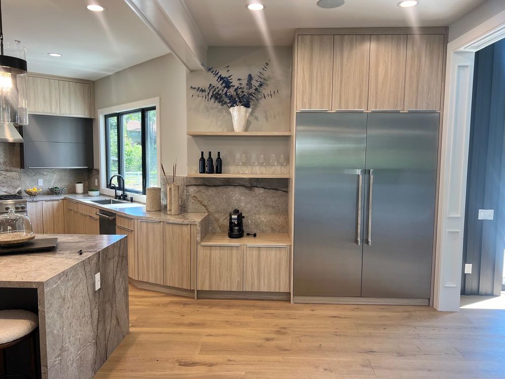 Slide of Summit Remodeling Group