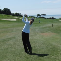 Juliet Vaughan Golf Instruction - Creating a swing in balance and with good tempo are two essentials for consistency.