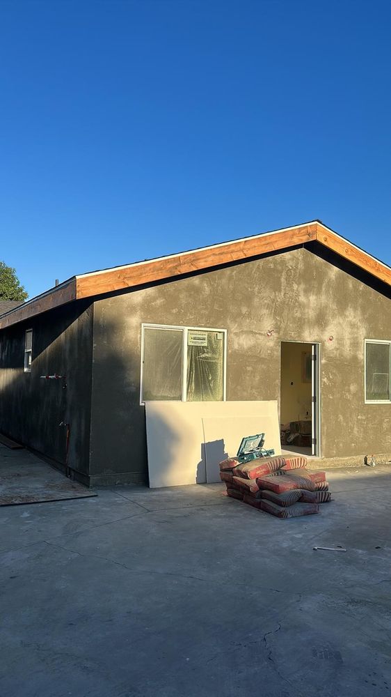 Slide of Next Level Adu Builders