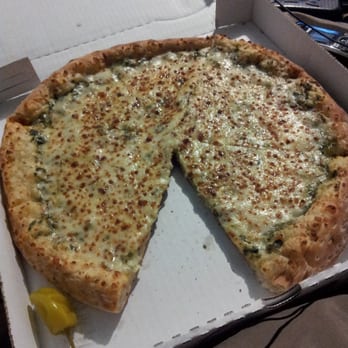Pizza Palace - Spinach Alfredo Pizza - Pizza Near Me - New York, New York