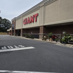 Giant Food Stores