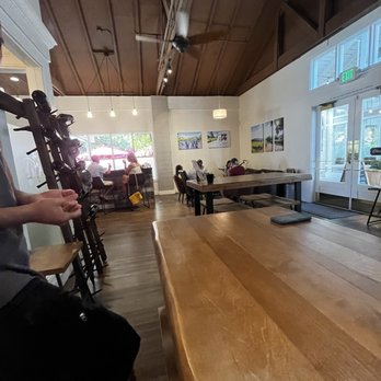 La Prenda Wines - Inside - Wine Tasting Room Near Me - Sonoma, California La Prenda Wines - Inside - Wine Tasting Room Near Me - Sonoma, California