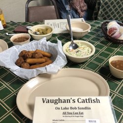 Vaughan's Catfish On The Lake - Lots of sides