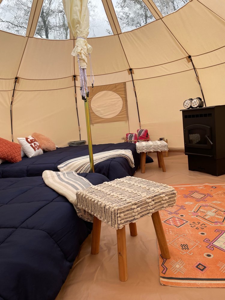 RIVER MOUNTAIN RETREAT Updated October 2024 44 Photos 3600 Black Valley Rd, Everett