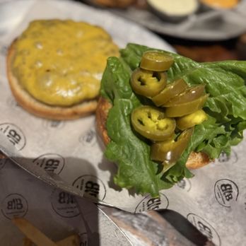 Black Iron Burger - Classic Burger with jalapeños 6/10 - Burgers Near Me - New York, New York Black Iron Burger - Classic Burger with jalapeños 6/10 - Burgers Near Me - New York, New York
