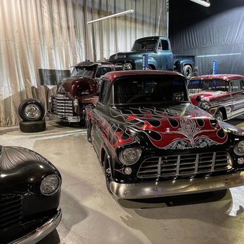 Count's Kustoms - The pick up & tow truck - Auto Customization Near Me - Las Vegas, Nevada