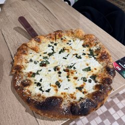 The Bocce House - White pizza