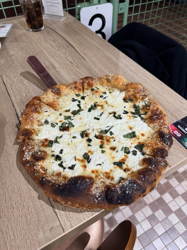 The Bocce House Logo