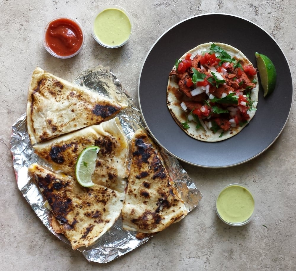 Grandotes Taco Grill