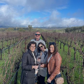 Aum Cellars - Walks through the vineyard! - Wineries Near Me - Napa, California Aum Cellars - Walks through the vineyard! - Wineries Near Me - Napa, California