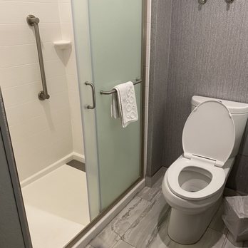Home2 Suites by Hilton Jacksonville South St Johns Town Ctr - Bathroom - Hotels Near Me - Jacksonville, Florida