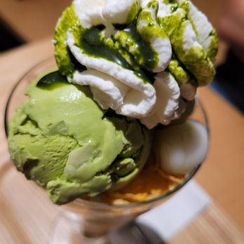 Nana's Green Tea - an ice cream sundae - Desserts Near Me - Vancouver, British Columbia Nana's Green Tea - an ice cream sundae - Desserts Near Me - Vancouver, British Columbia