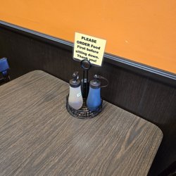 Elena's Home of Finest Filipino Foods - Table seating