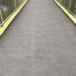 Gelbe Brücke