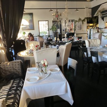Chandelier Lounge Cuisine - Indoor of restaurant. - Venues & Event Spaces Near Me - Jamul, California