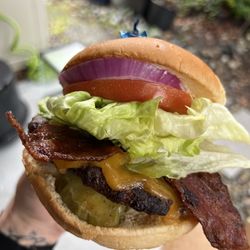 Vault 177 - Cheeseburger.