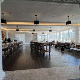 Lobby bar and restaurant Lobby bar and restaurant