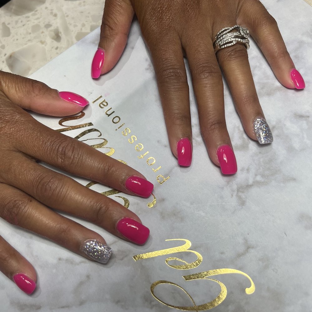 Nails Nails