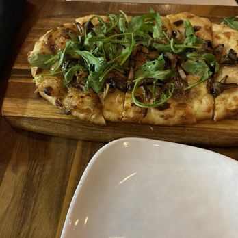 West End Kitchen & Bar - Arugula flatbread - Bars Near Me - Orchard Lake, Michigan West End Kitchen & Bar - Arugula flatbread - Bars Near Me - Orchard Lake, Michigan