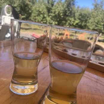 Sierra Cider - Sneaky Tiki and Party Crasher ciders. - Cideries Near Me - Mariposa, California