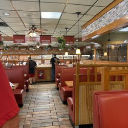 Shoney's - Looking at salad bar. Clean , bright and was busy.