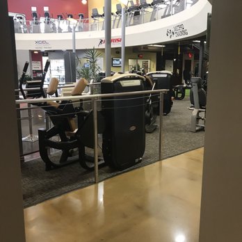 Gold's Gym - Gyms Near Me - Islip, New York Gold's Gym - Gyms Near Me - Islip, New York