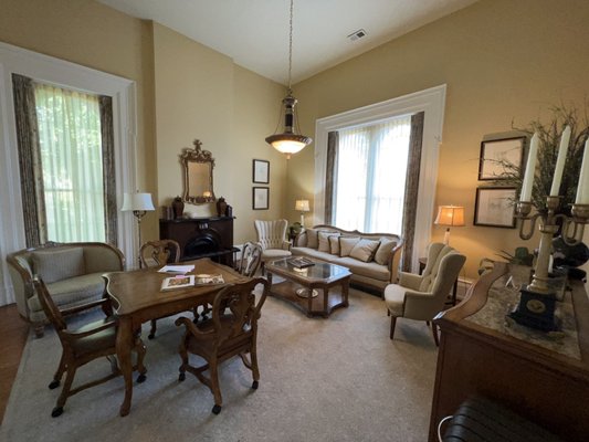 The Pepin Mansion Historic Bed & Breakfast by null