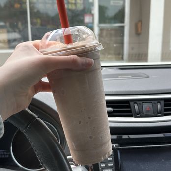 Healthy Way Lex - Peanut butter cup shake - Juice Bars & Smoothies Near Me - Lexington, Kentucky Healthy Way Lex - Peanut butter cup shake - Juice Bars & Smoothies Near Me - Lexington, Kentucky